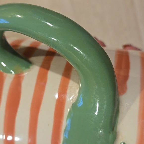 G! Pink/White Striped Alligator Mug - Picture 4 of 9